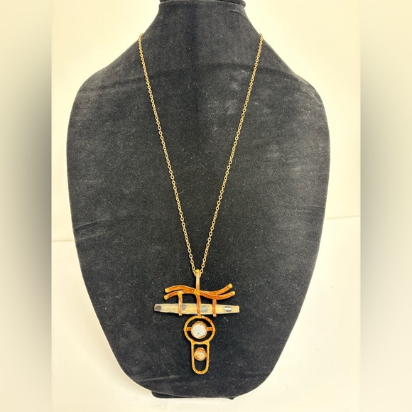 Artistic Vintage Metal and Stone Statement Necklace - Picture 8 of 10